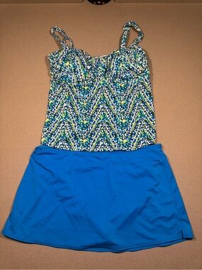 Jantzen women’s blue Patterned Tankini 2 Piece swimsuit adjustable straps